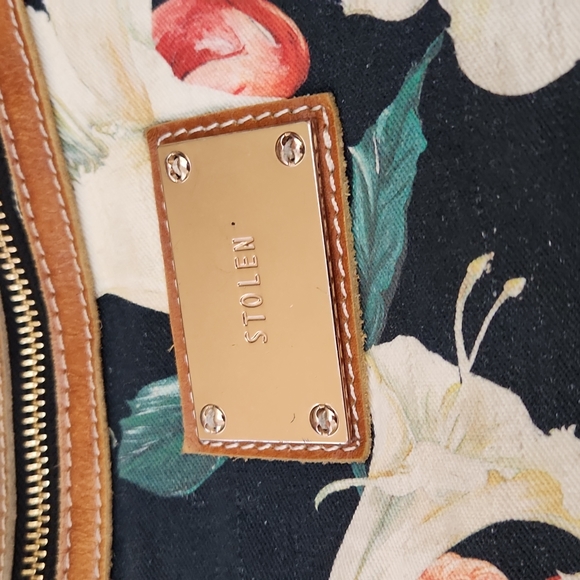 Stolen Girlfriends Club Round Floral Crossbody - Picture 3 of 15